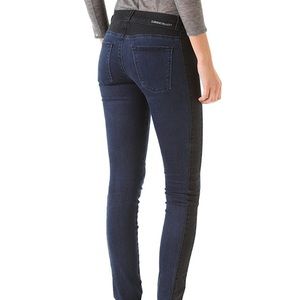 Current Elliott size 31 blue jeans w black stripe